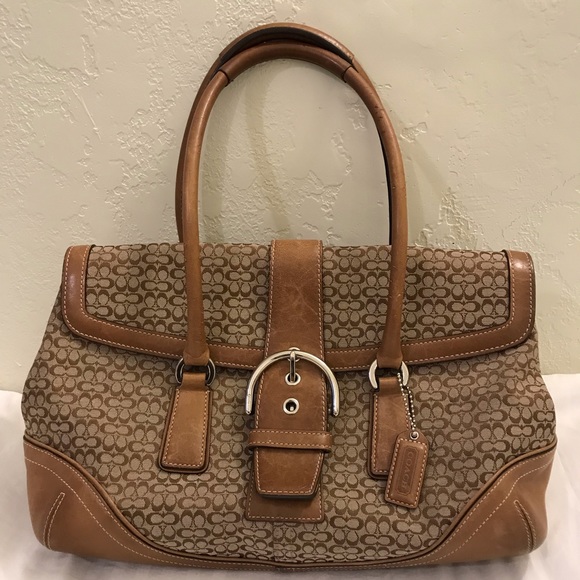 Coach Handbags - Authentic signature Coach Soho Satchell M3J-6821